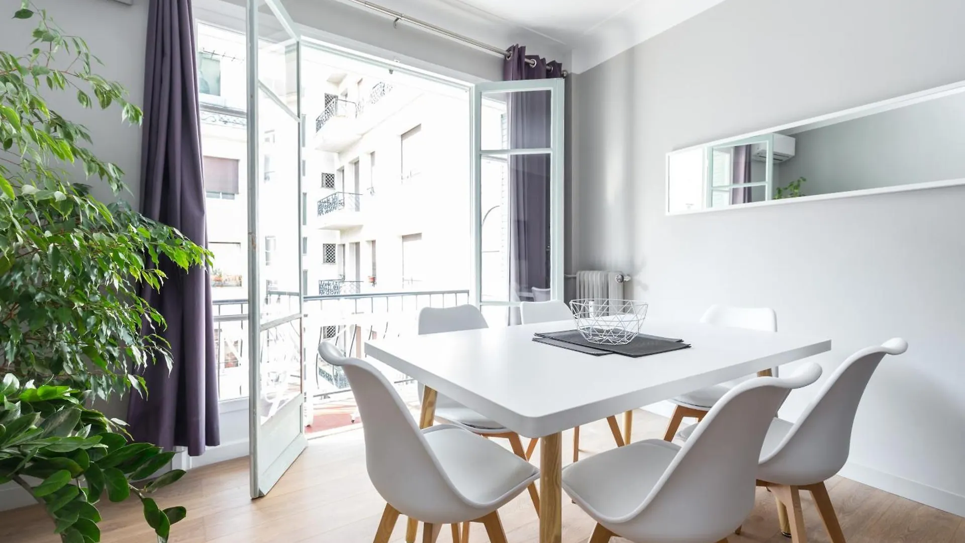 Ultra Central Large 2 Bdr Near Massena Square Nice